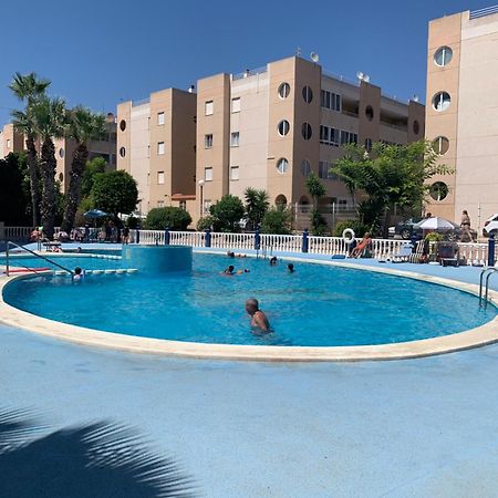 Tres Beau T4 Torrevieja Renove Et Moderne Διαμέρισμα Εξωτερικό φωτογραφία