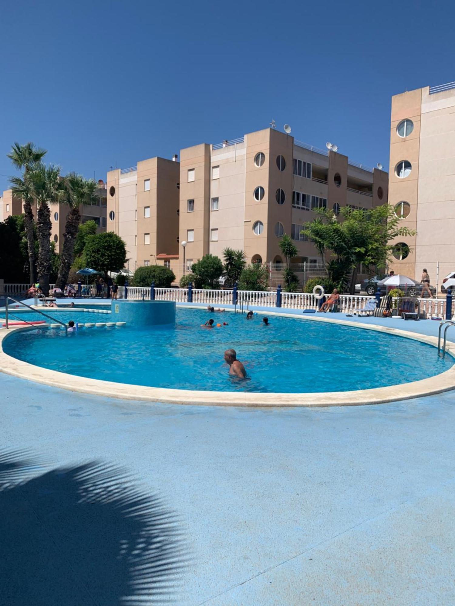 Tres Beau T4 Torrevieja Renove Et Moderne Διαμέρισμα Εξωτερικό φωτογραφία